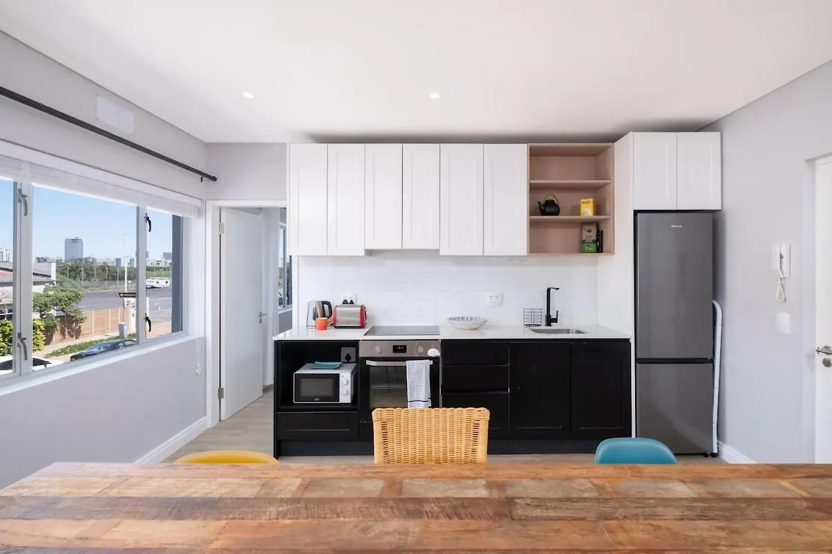 Modern Beachfront Apartment Κέιπ Τάουν